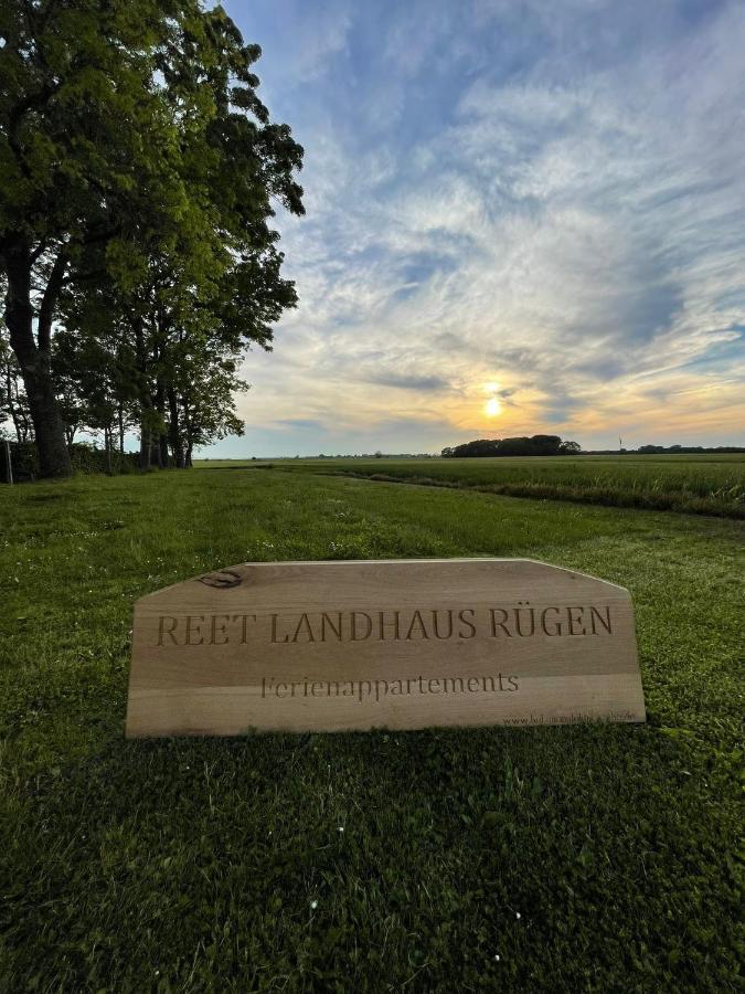 Reet Landhaus Ruegen Ummanz Exterior photo